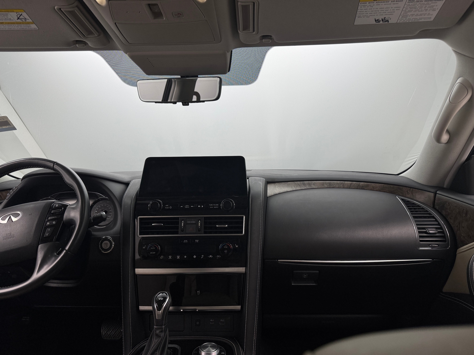 Thumbnail: 2023 INFINITI QX80 - 2