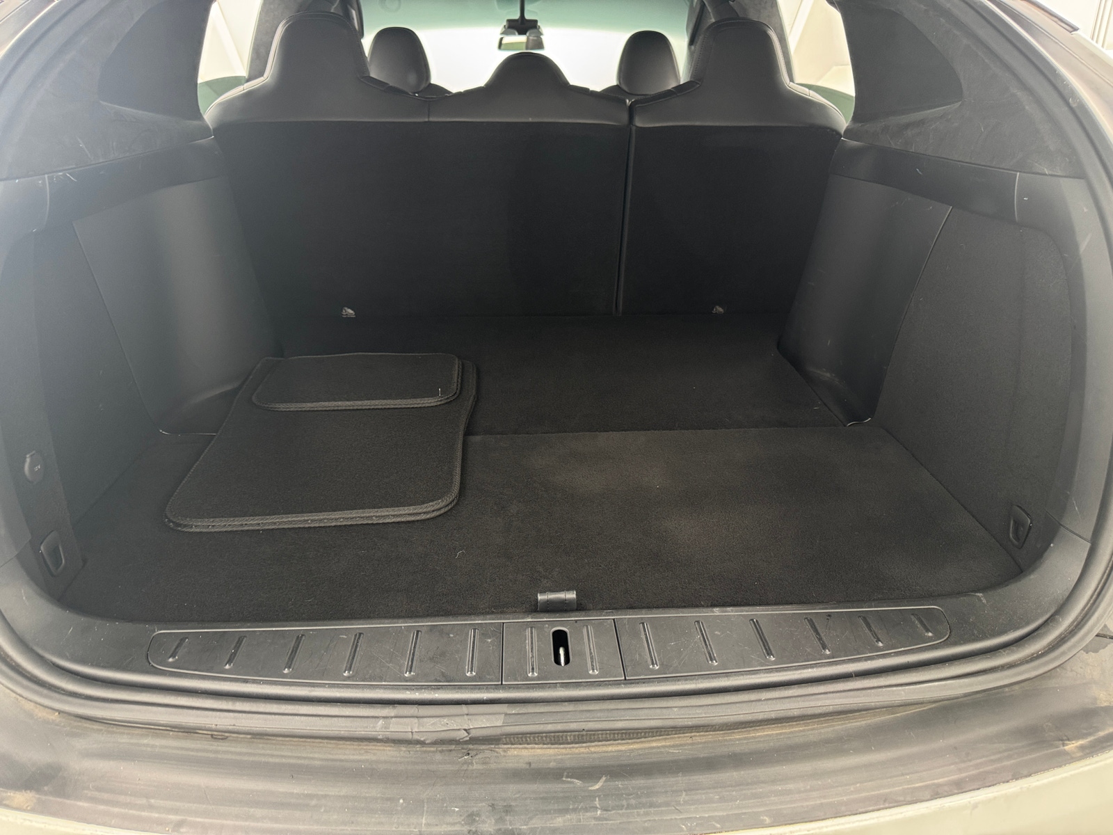 Thumbnail: 2020 Tesla Model X - 6