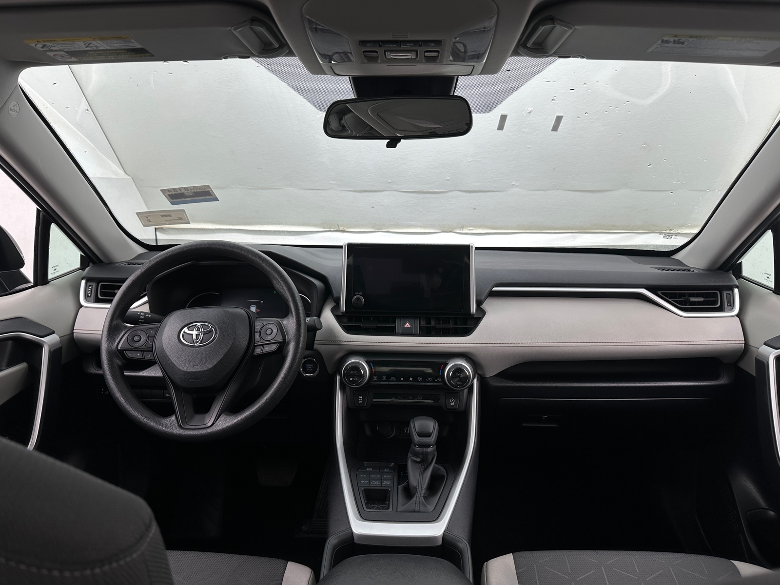 Thumbnail: 2025 Toyota RAV4 - 3