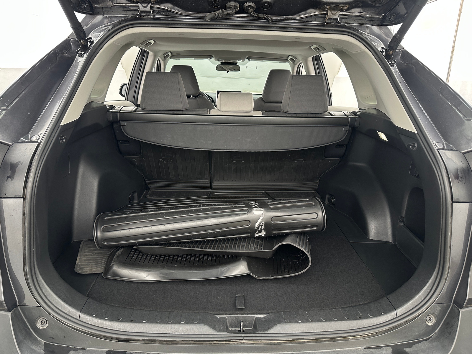 Thumbnail: 2025 Toyota RAV4 - 7