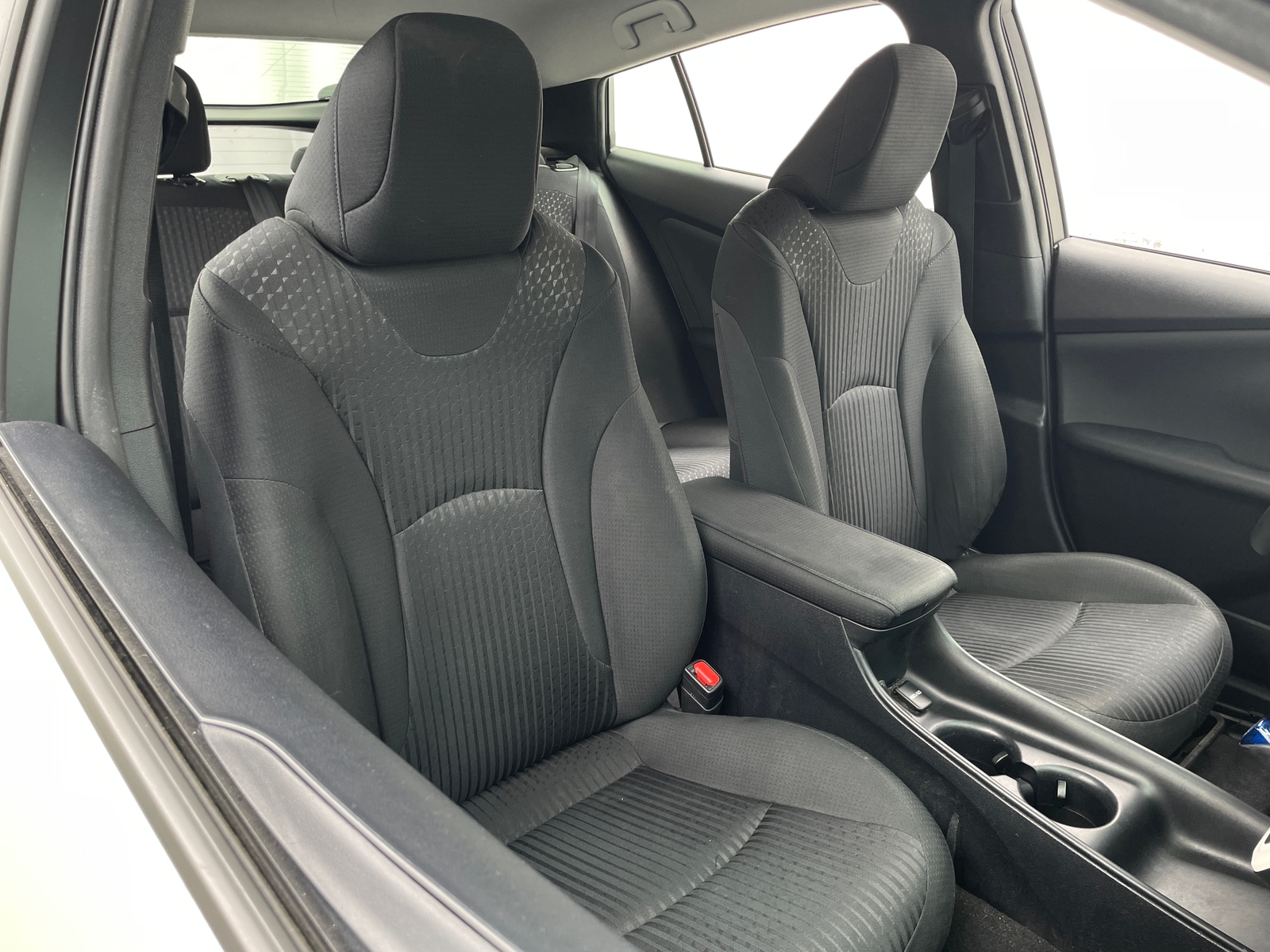 Thumbnail: 2016 Toyota Prius - 2