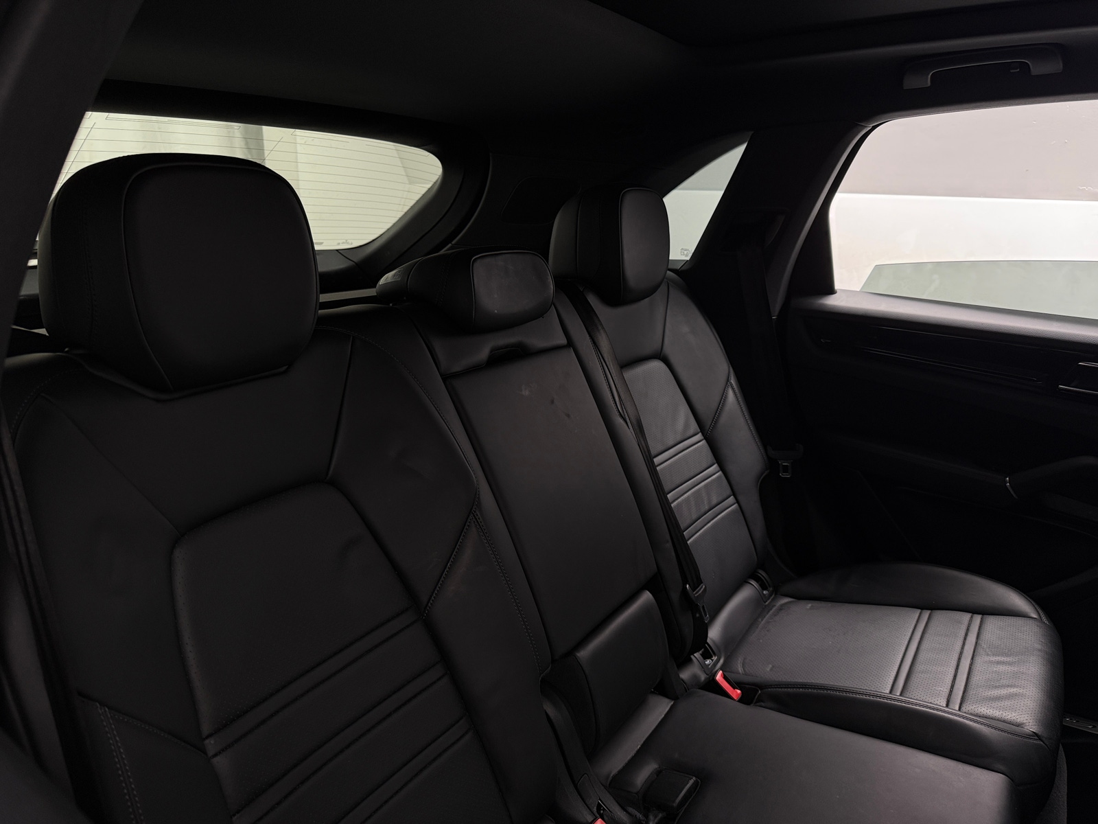 Thumbnail: 2021 Porsche Cayenne - 5