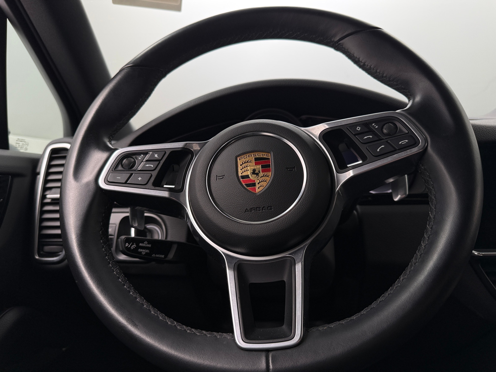 Thumbnail: 2021 Porsche Cayenne - 4