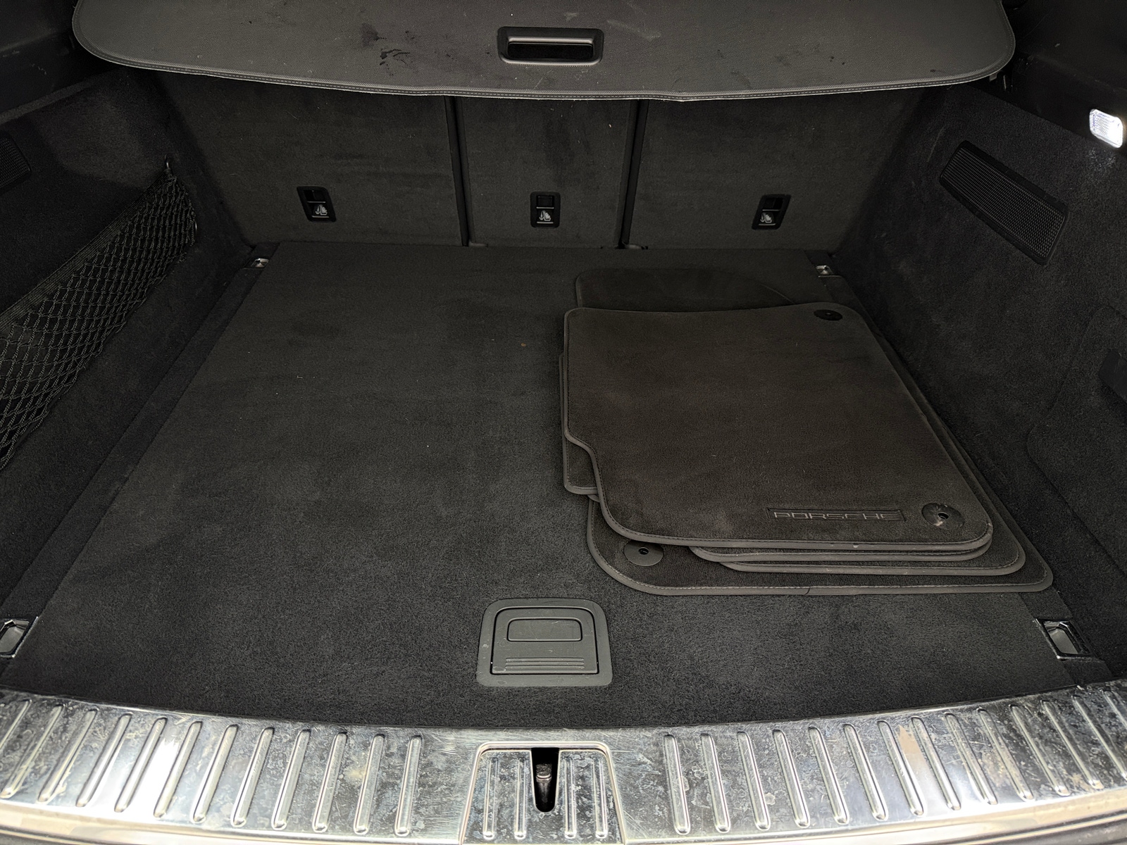 Thumbnail: 2021 Porsche Cayenne - 6