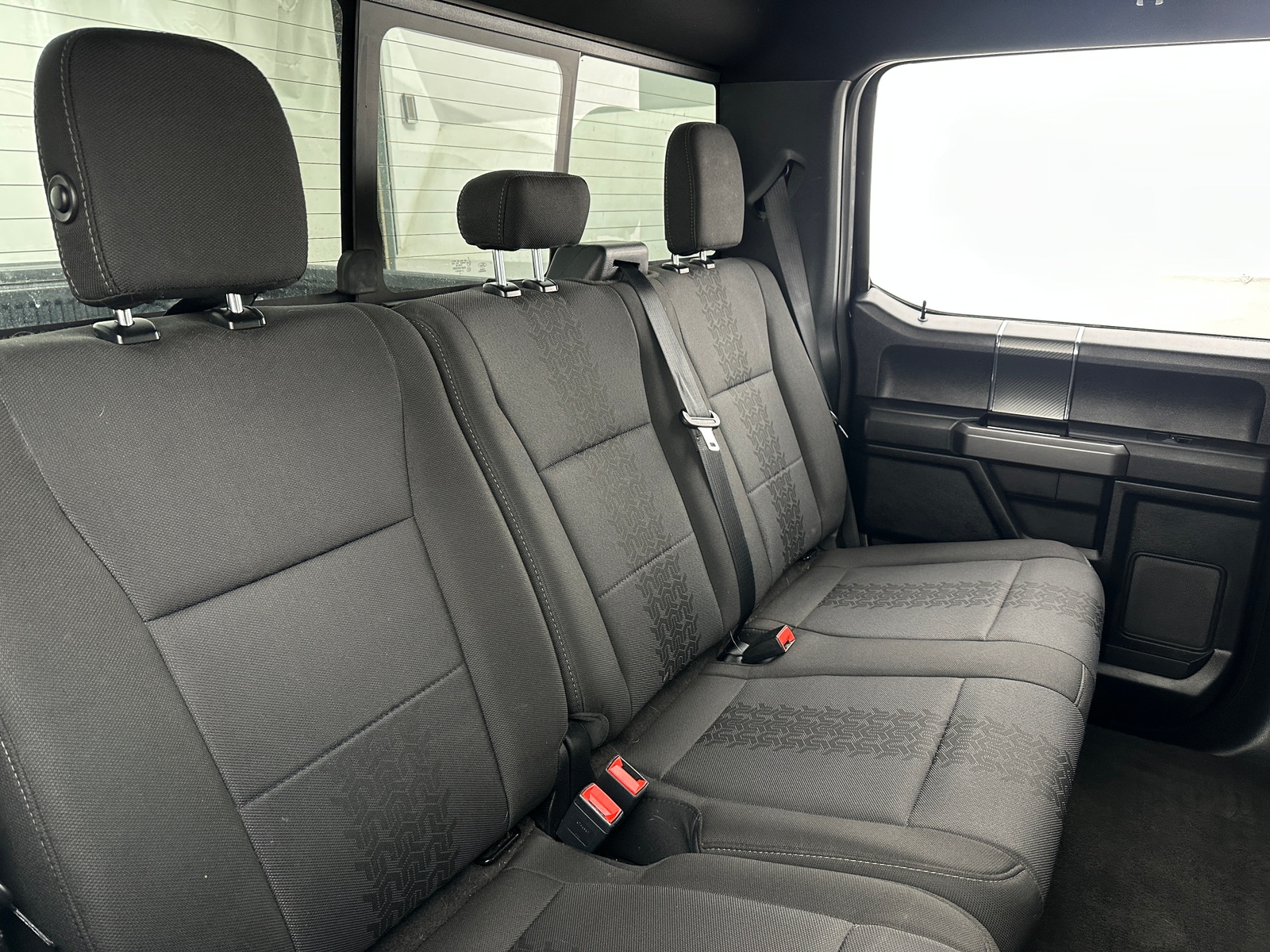 Thumbnail: 2019 Ford Econoline - 6