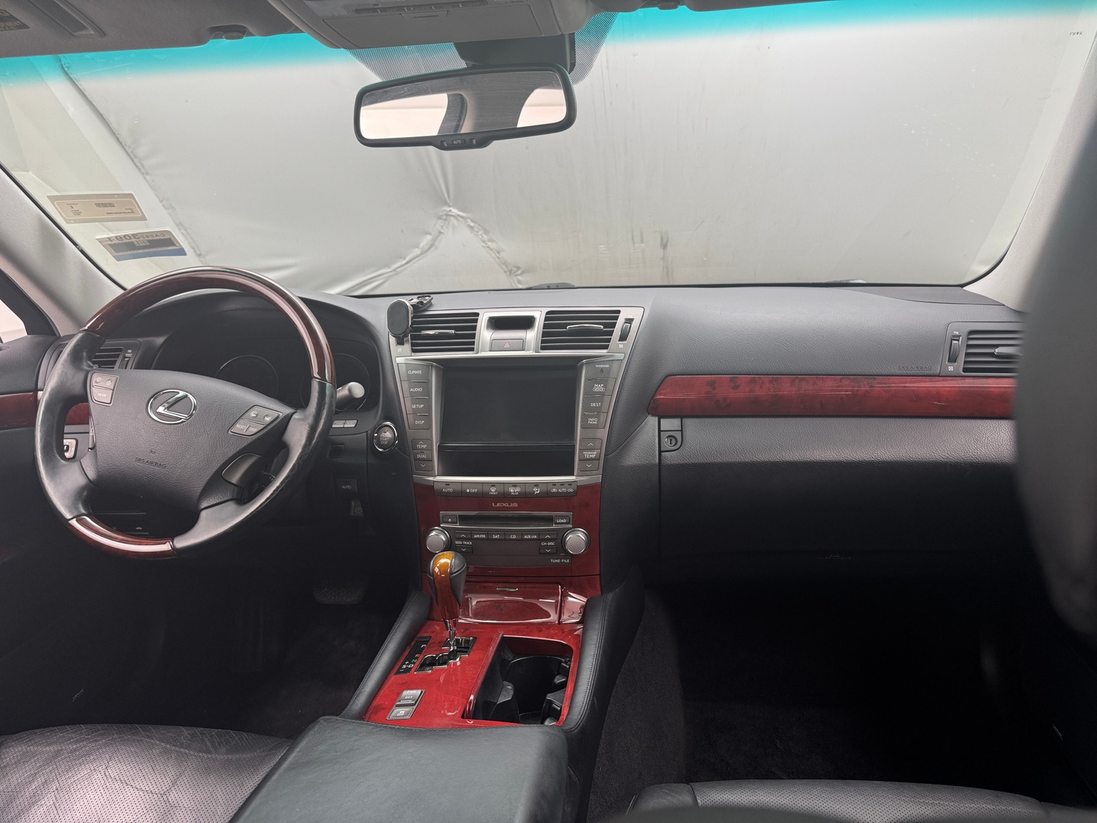 Thumbnail: 2012 Lexus LS - 2