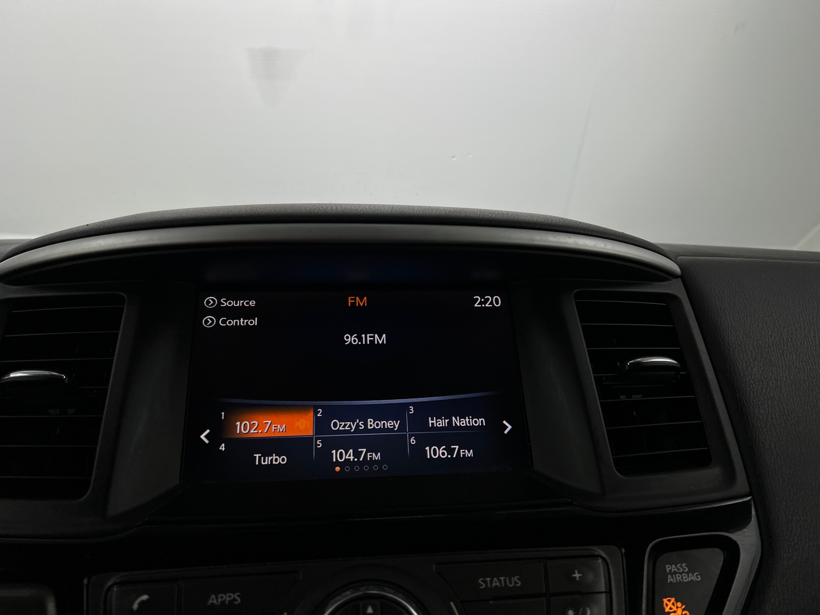 Thumbnail: 2019 Nissan Pathfinder - 4