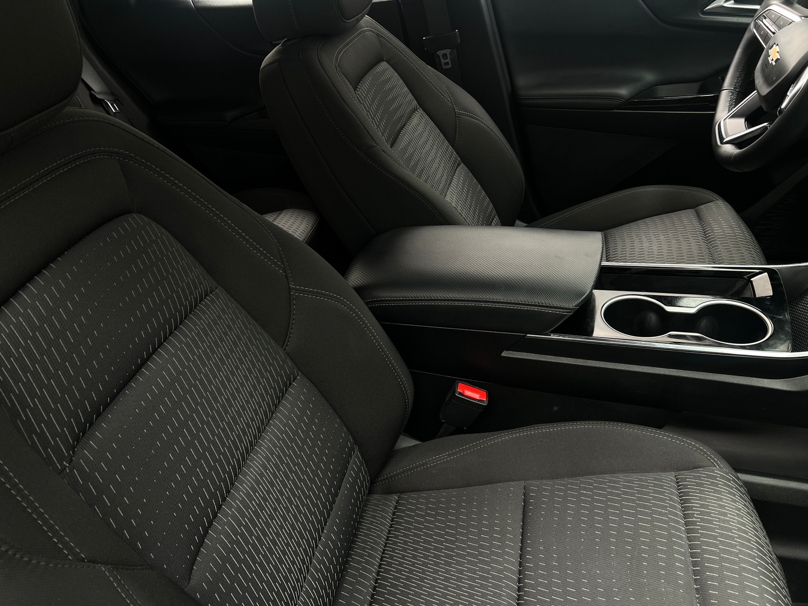 Thumbnail: 2025 Chevrolet Equinox - 2