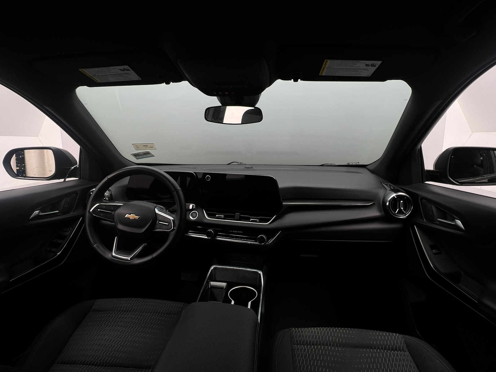 Thumbnail: 2025 Chevrolet Equinox - 3