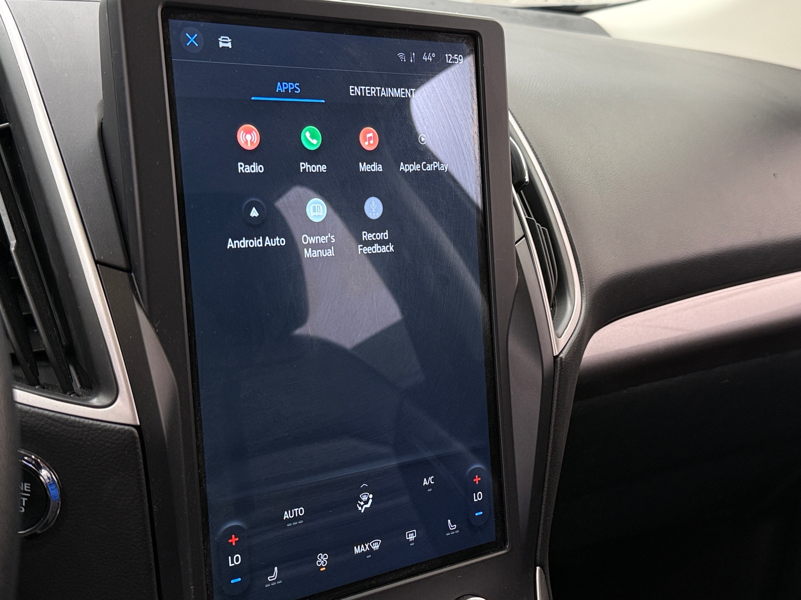 Thumbnail: 2024 Ford Edge - 3