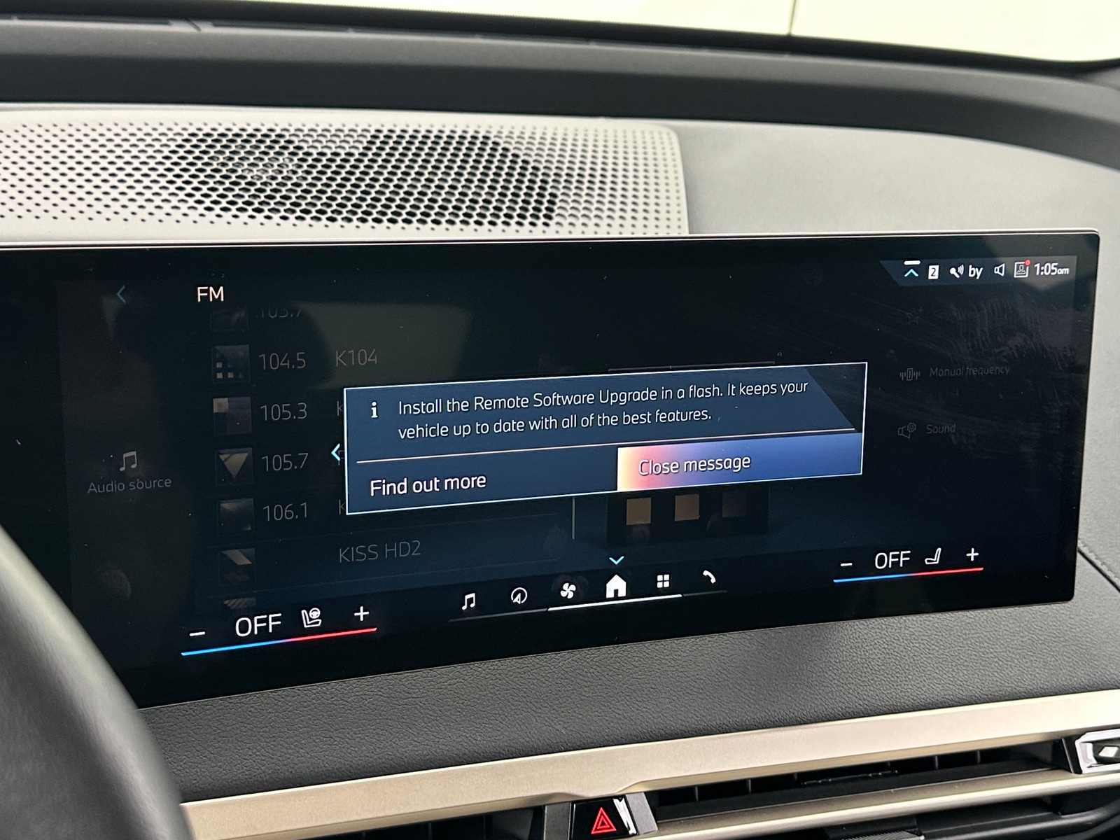 Thumbnail: 2025 BMW iX - 3