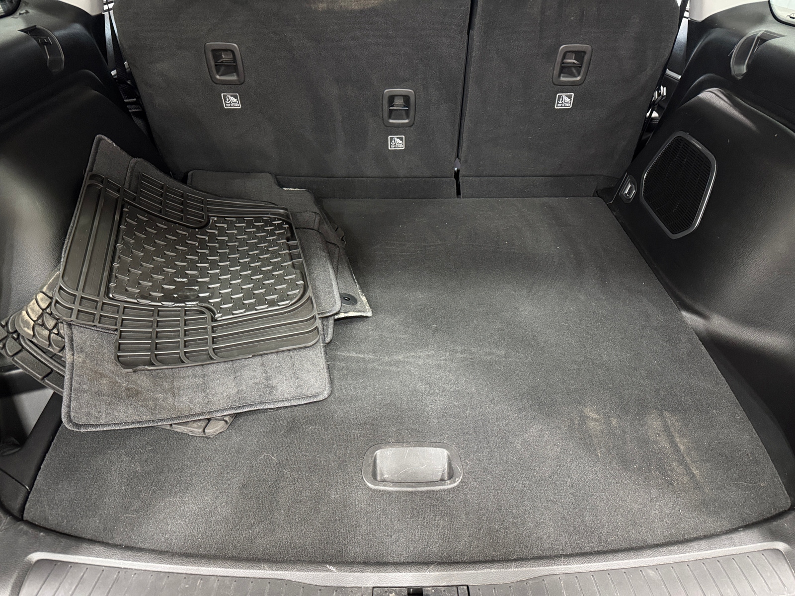 Thumbnail: 2023 Jeep Grand Cherokee - 6