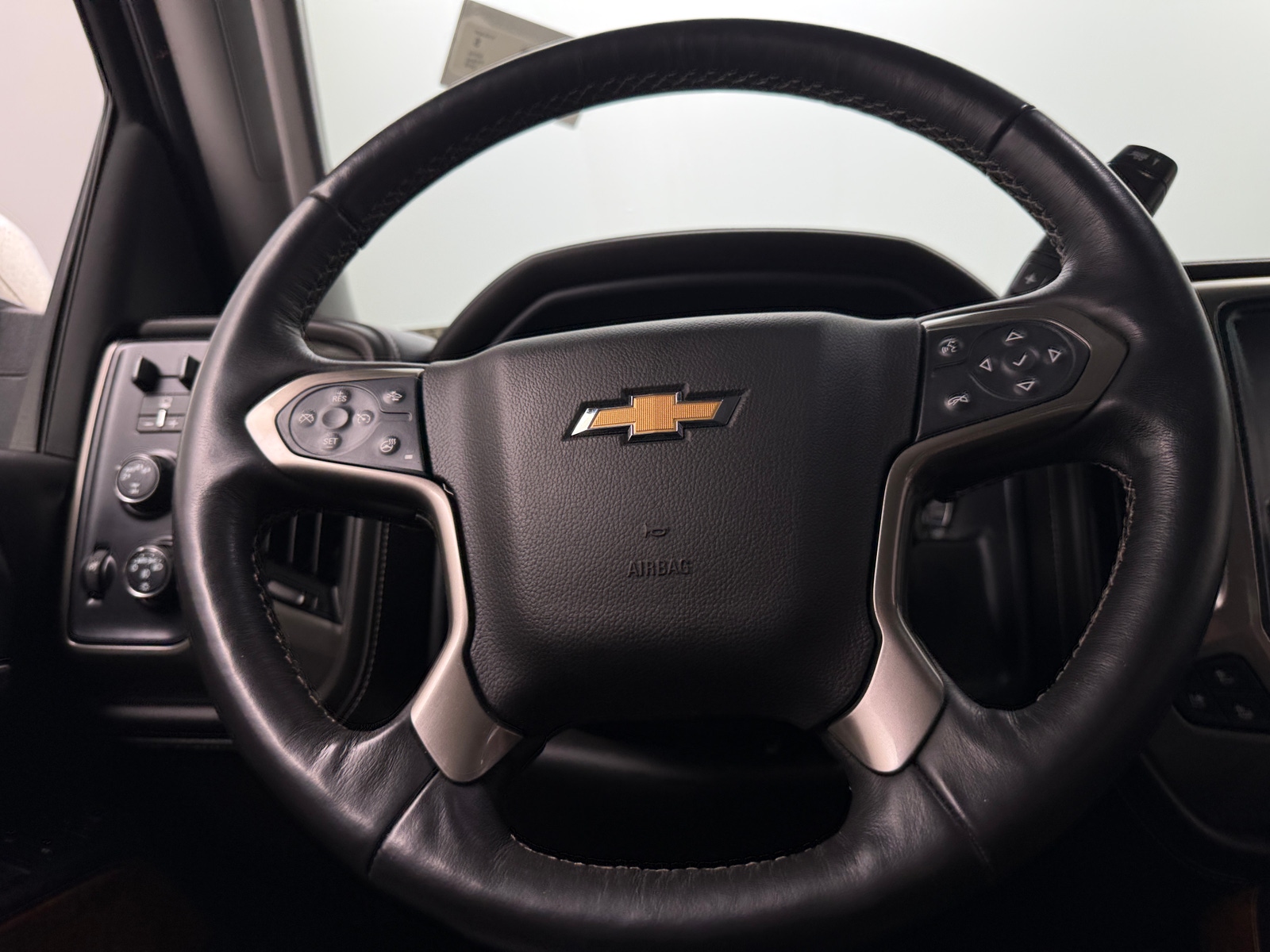 Thumbnail: 2018 Chevrolet Silverado 1500 - 4