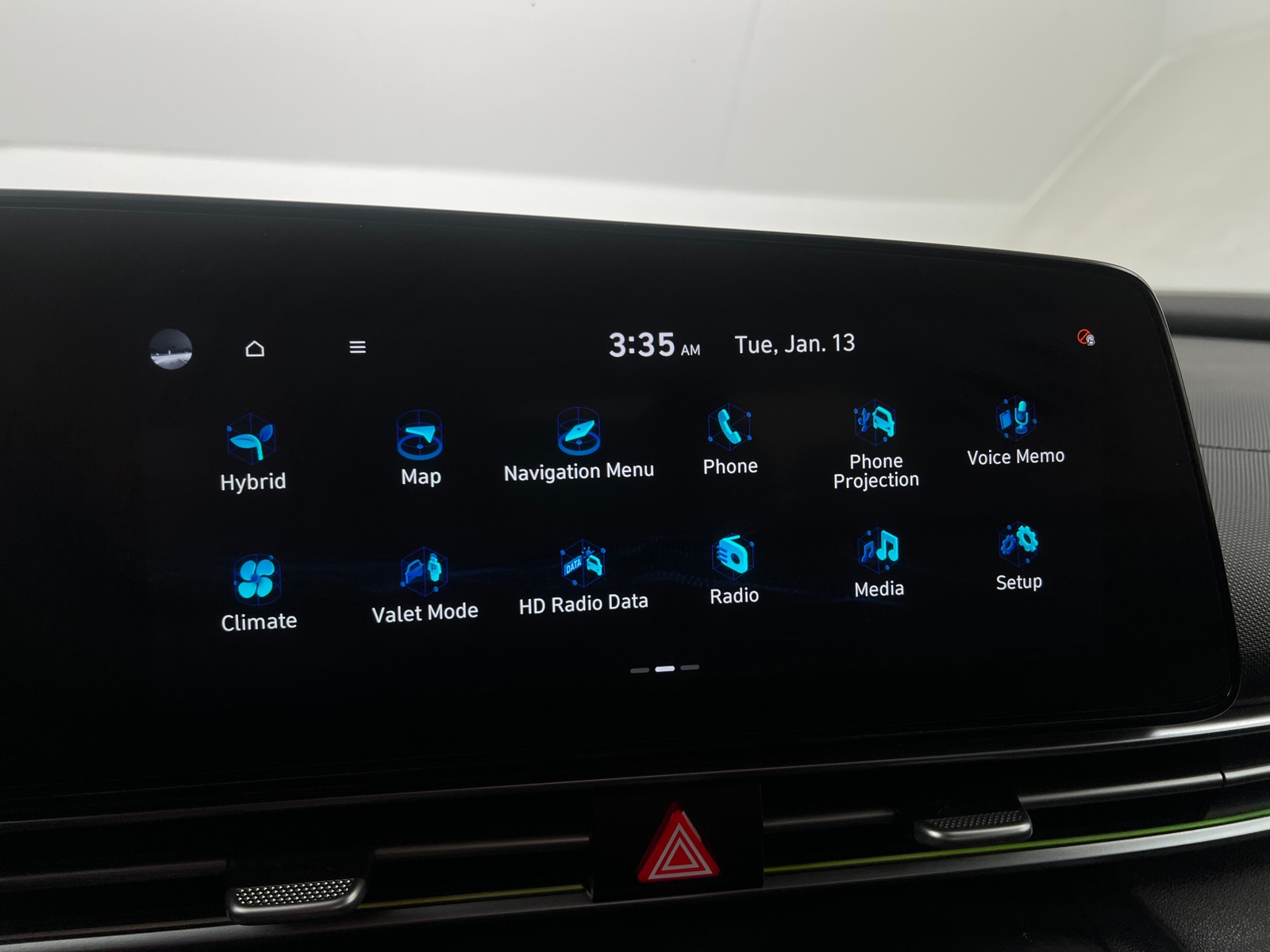 Thumbnail: 2022 Hyundai Elantra - 3