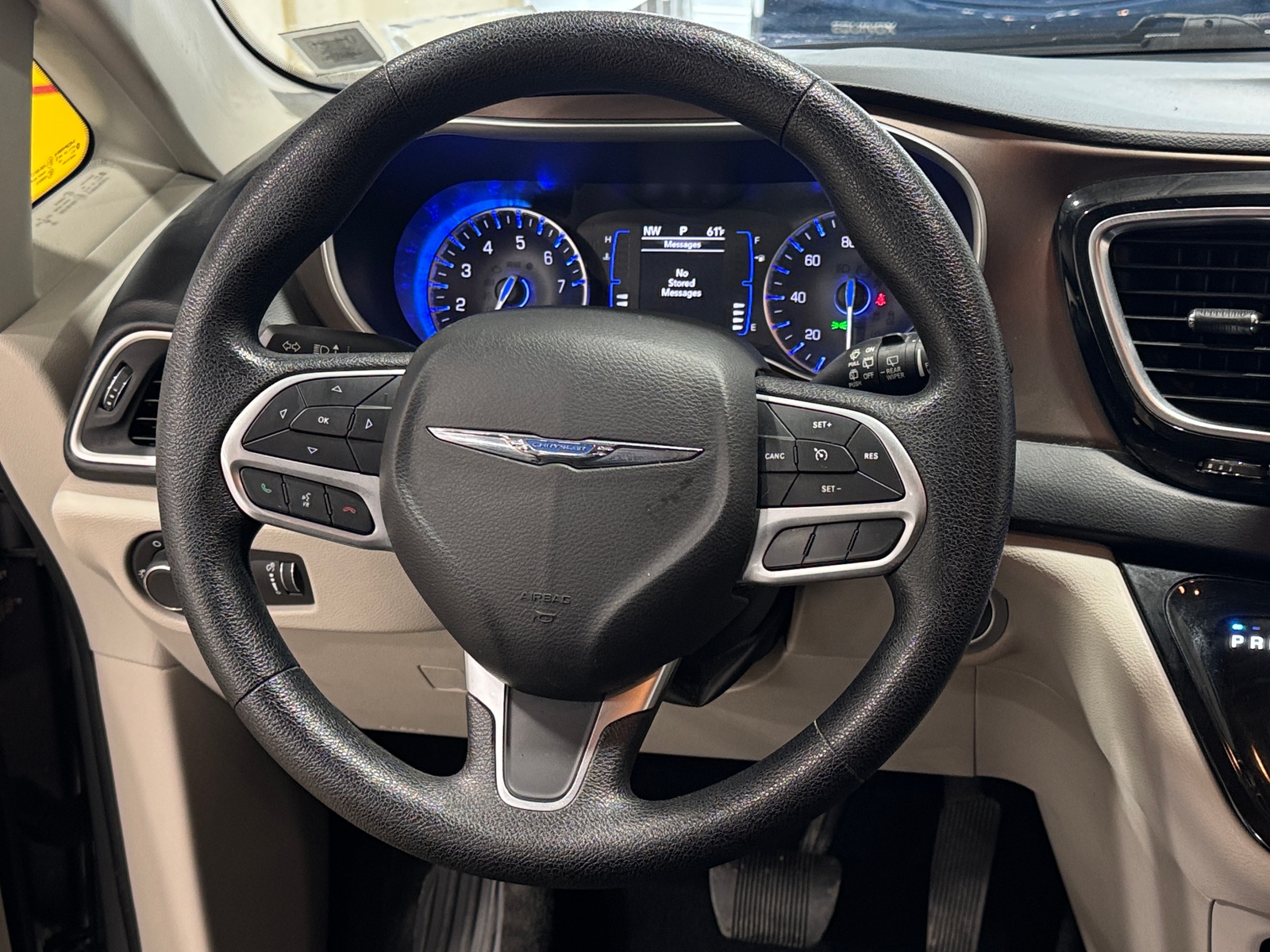Thumbnail: 2019 Chrysler Pacifica - 5