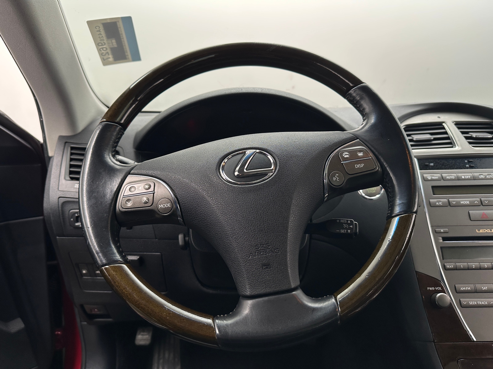 Thumbnail: 2011 Lexus ES - 4