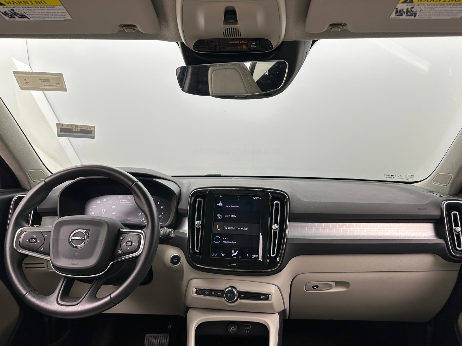 Thumbnail: 2021 Volvo XC40 - 2