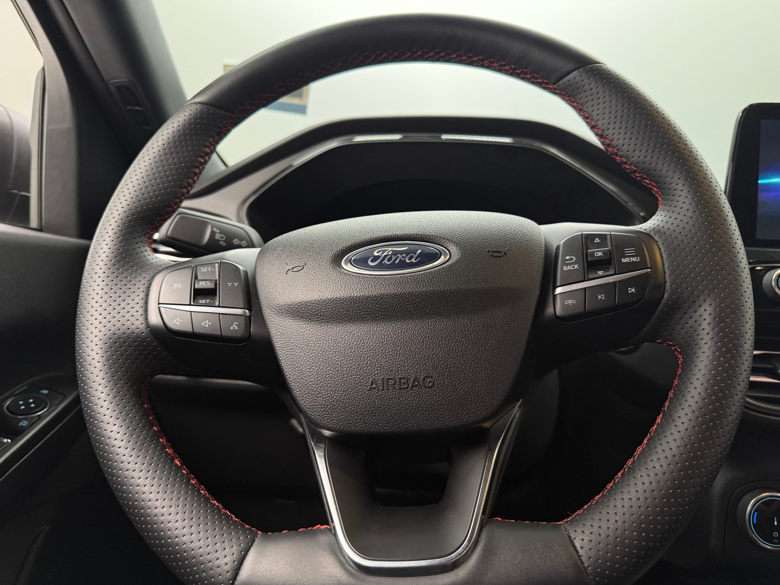 Thumbnail: 2024 Ford Escape - 4