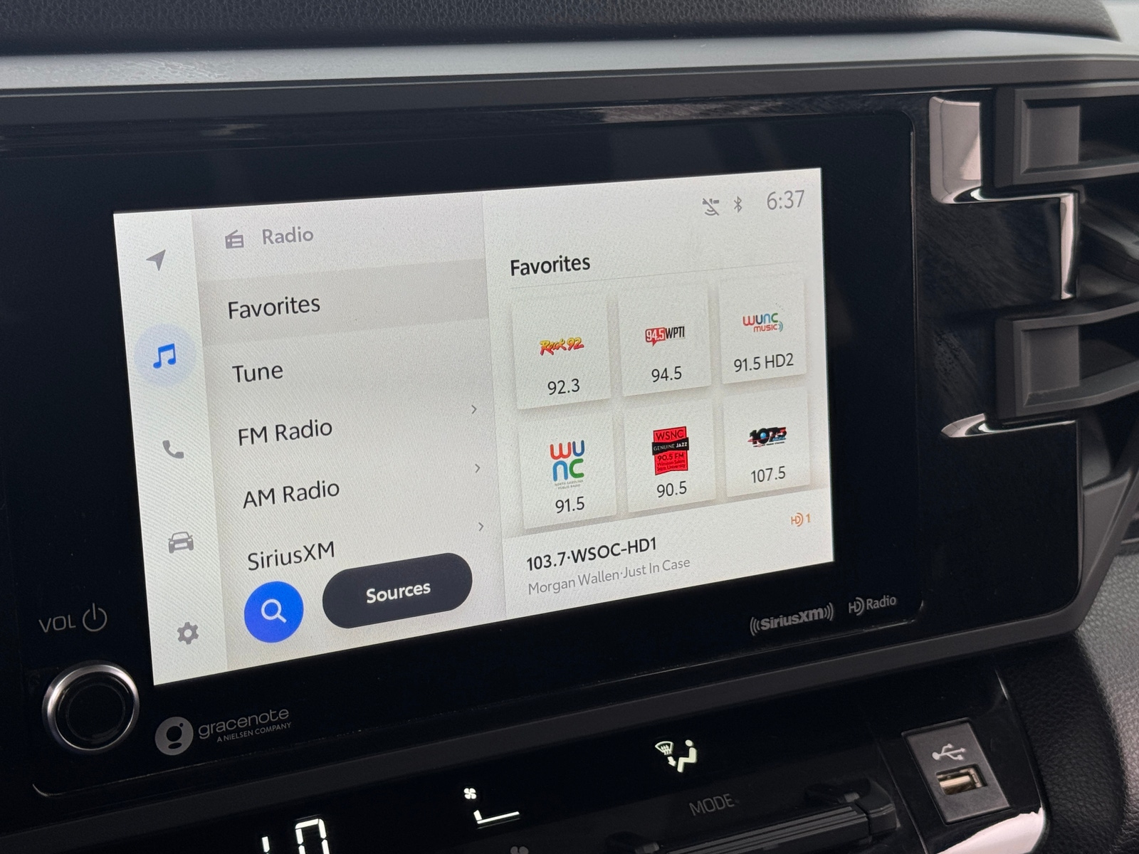 Thumbnail: 2022 Toyota Tundra - 4