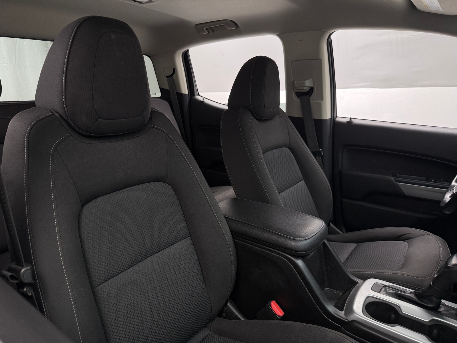 Thumbnail: 2018 Chevrolet Colorado - 2