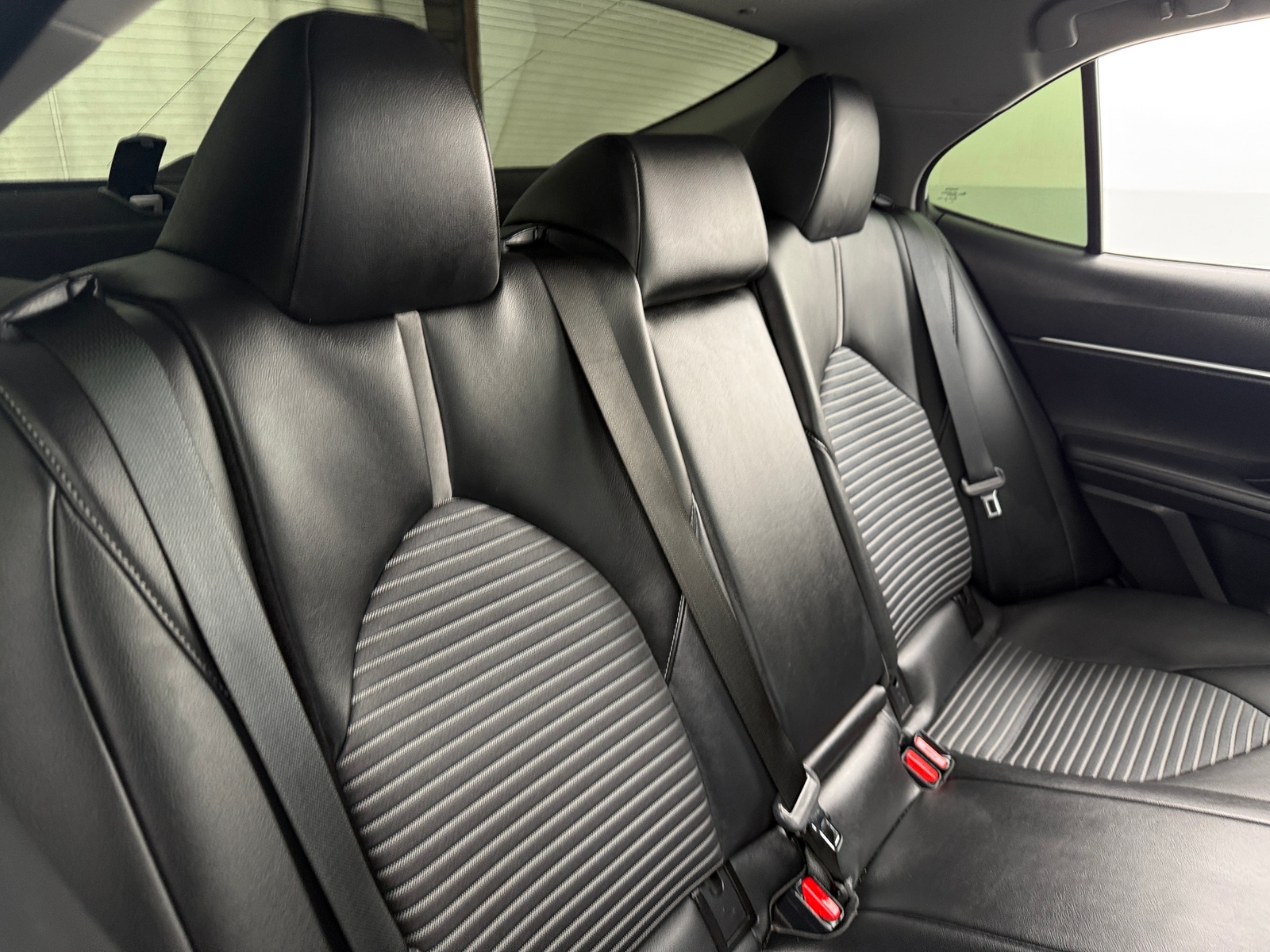 Thumbnail: 2022 Toyota Camry - 5