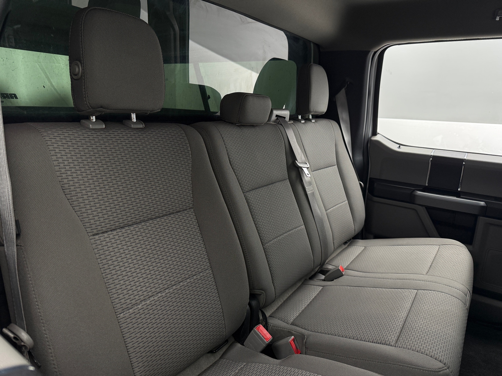 Thumbnail: 2018 Ford Econoline - 6