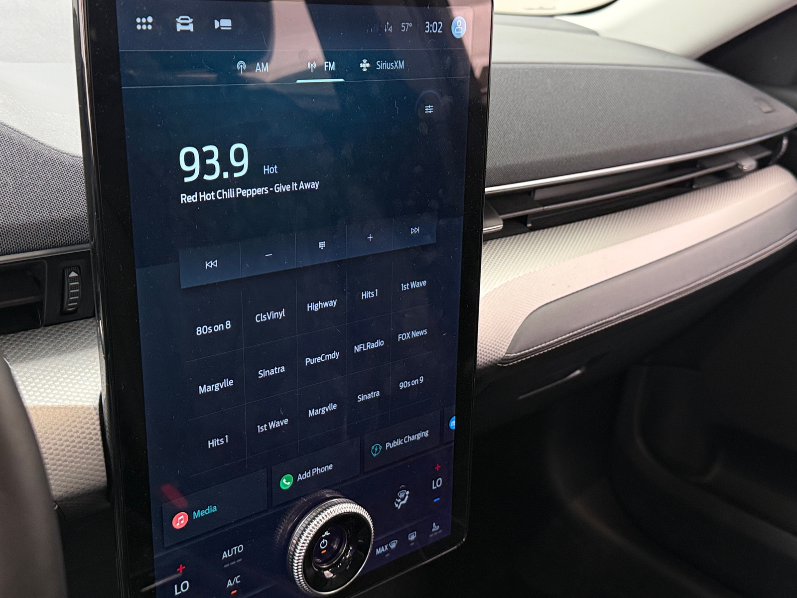 Thumbnail: 2021 Ford Mustang Mach-E - 3