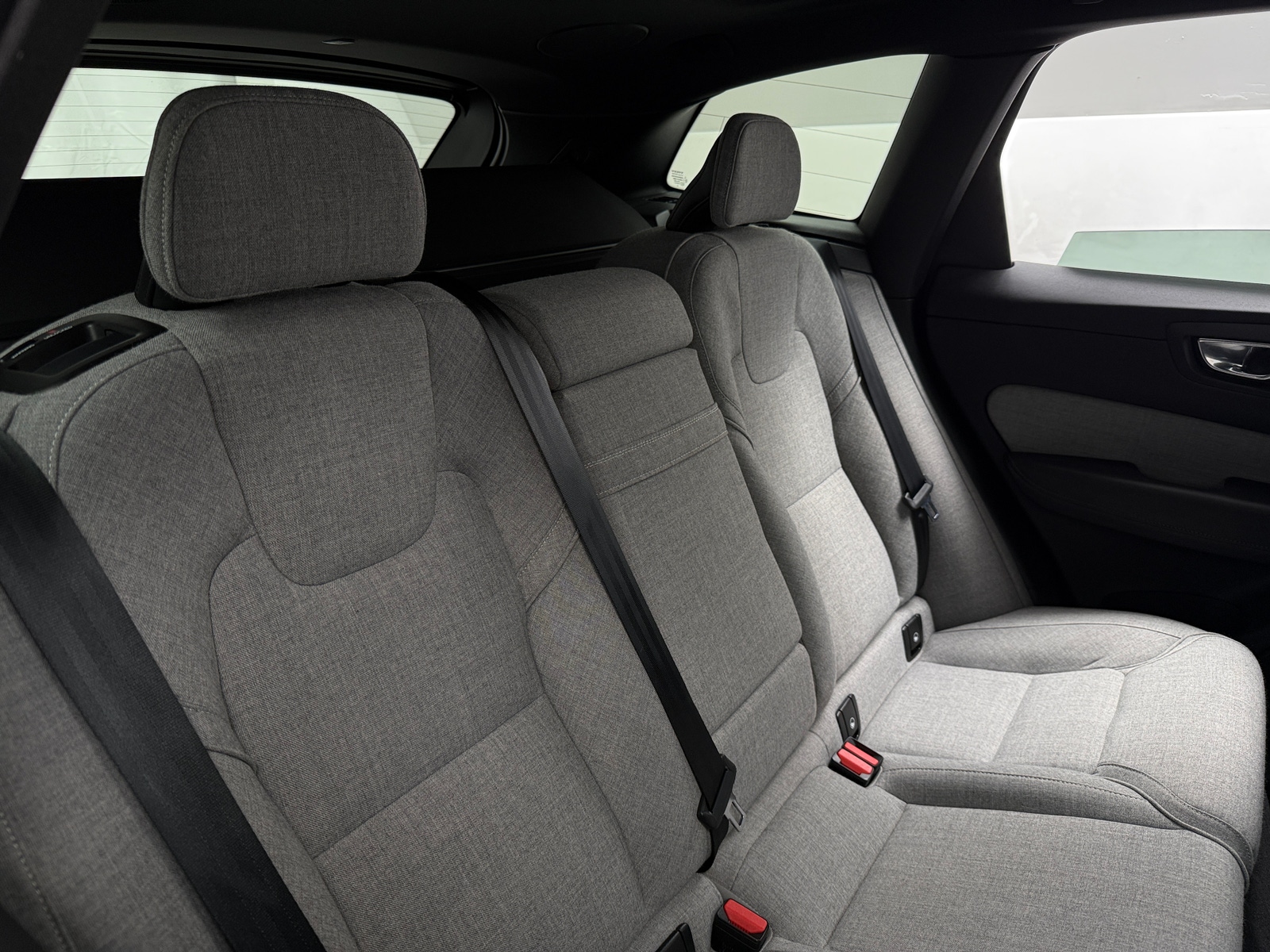 Thumbnail: 2022 Volvo XC60 - 5