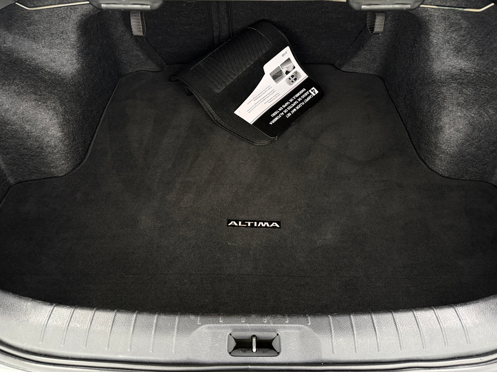 Thumbnail: 2024 Nissan Altima - 7