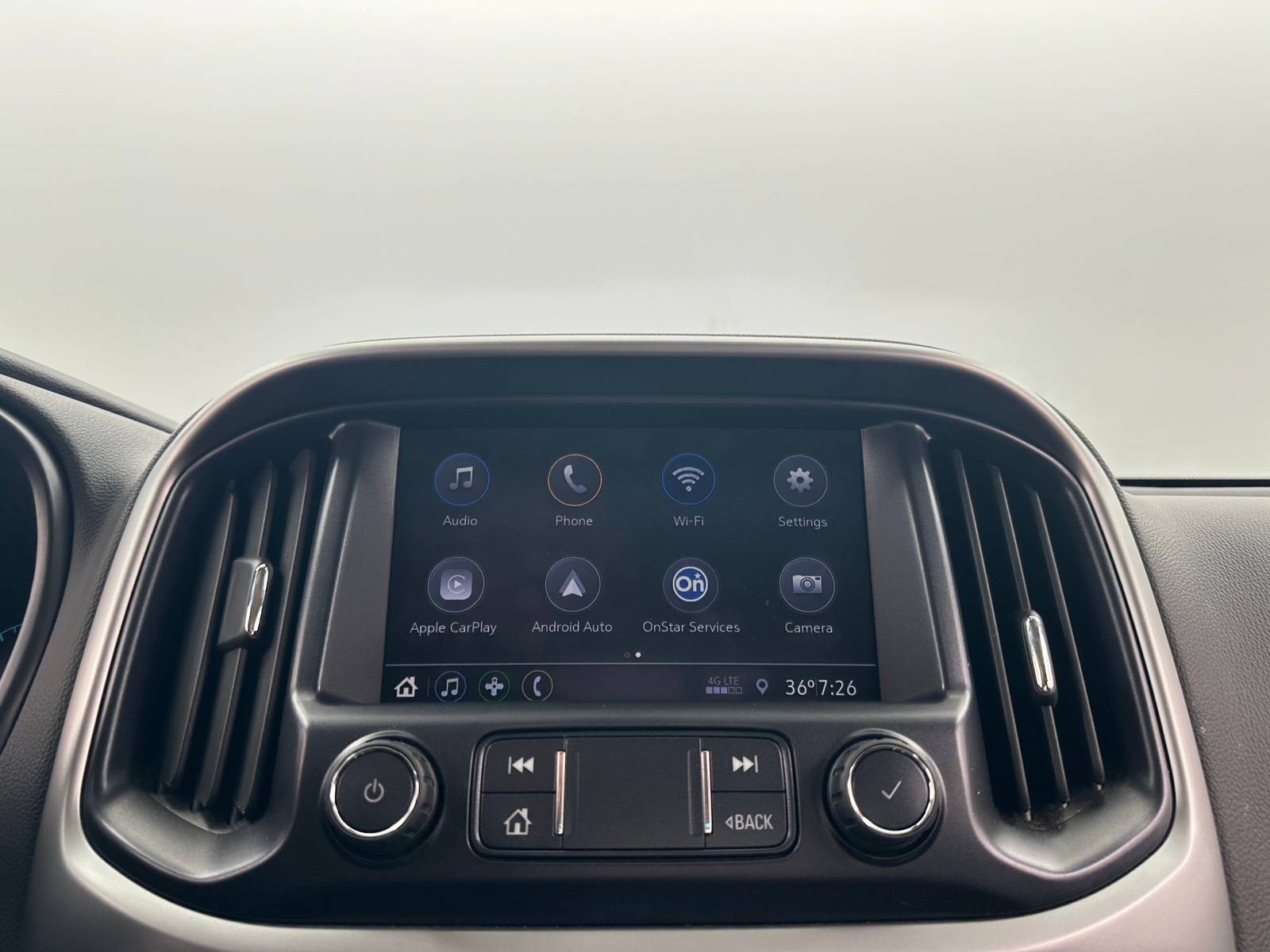 Thumbnail: 2021 Chevrolet Colorado - 4