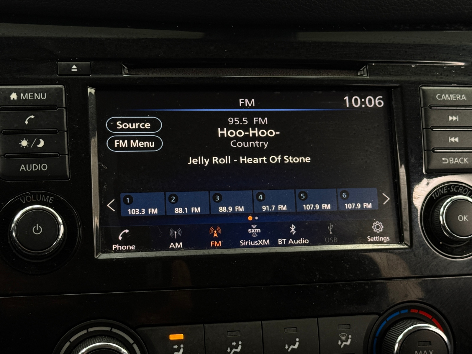 Thumbnail: 2019 Nissan Rogue - 4