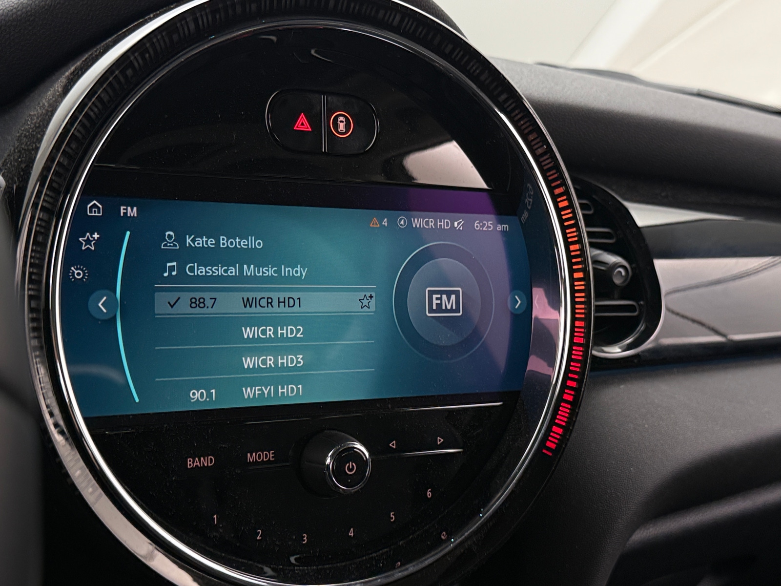 Thumbnail: 2024 MINI Cooper Hardtop - 3