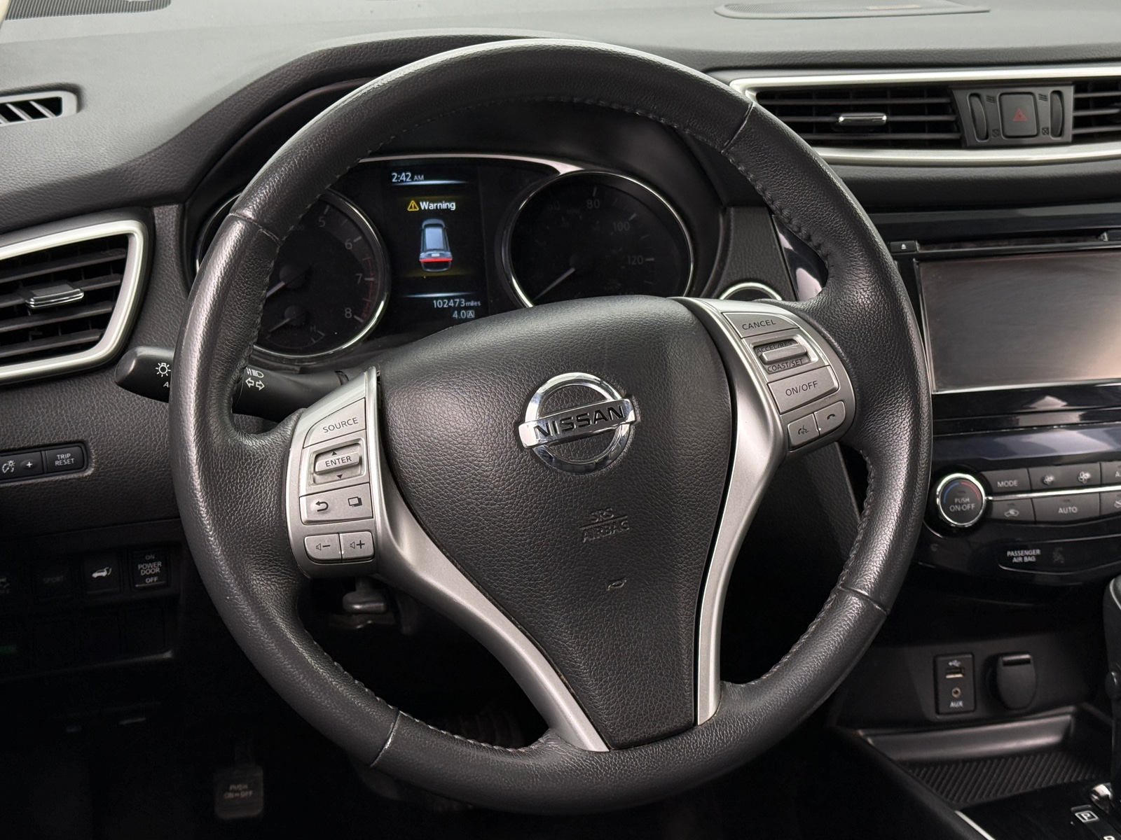 Thumbnail: 2016 Nissan Rogue - 4