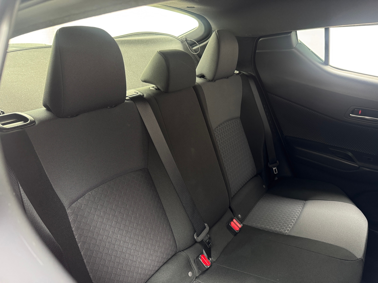 Thumbnail: 2021 Toyota C-HR - 6