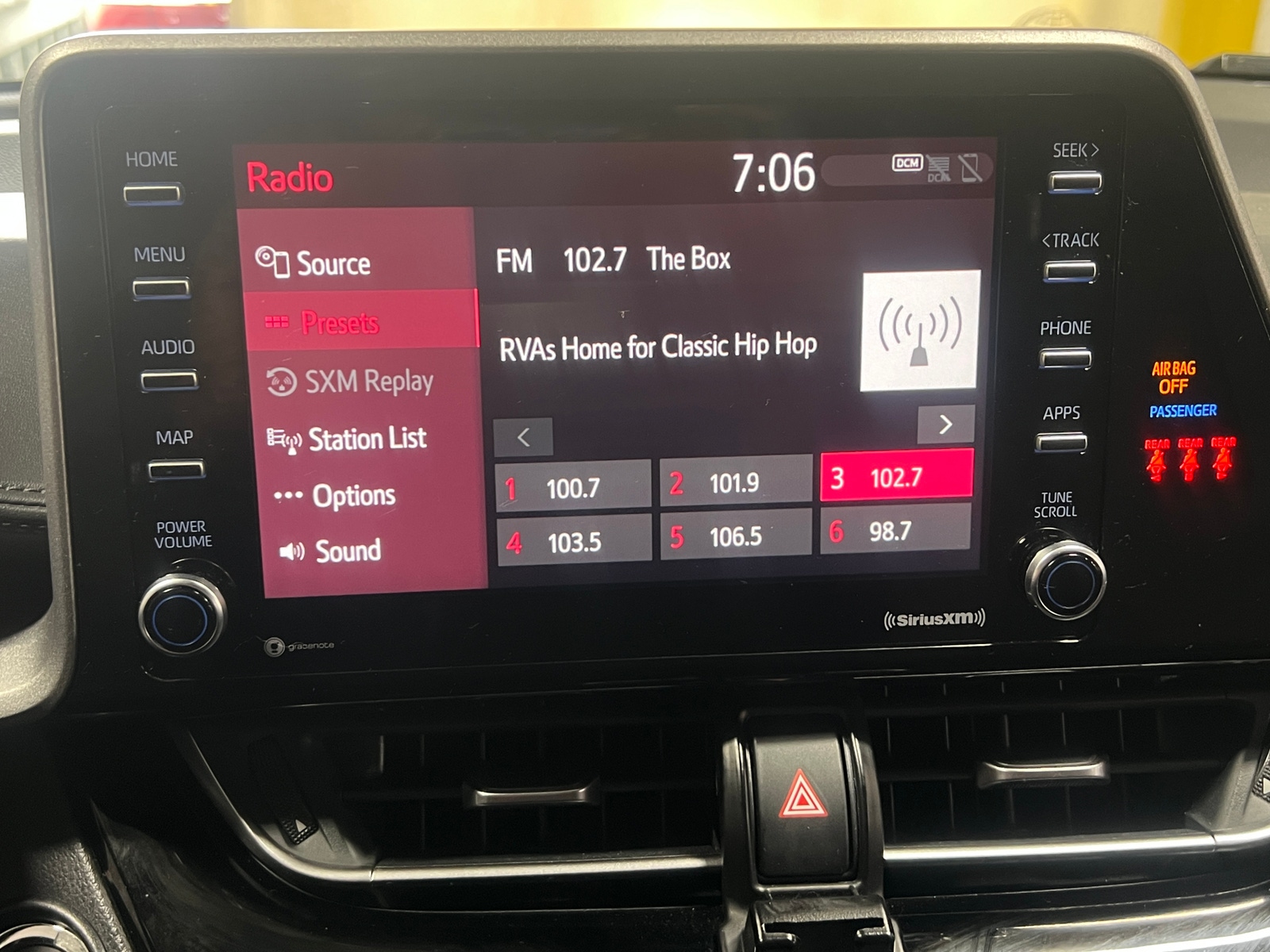 Thumbnail: 2021 Toyota C-HR - 4