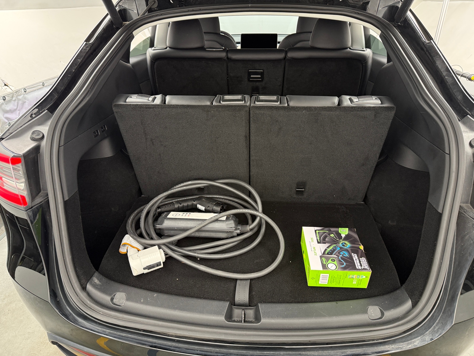 Thumbnail: 2024 Tesla Model Y - 6