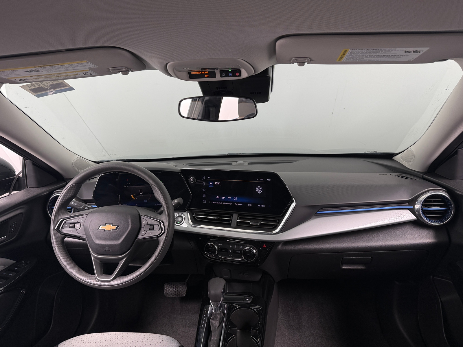 Thumbnail: 2025 Chevrolet Trax - 3