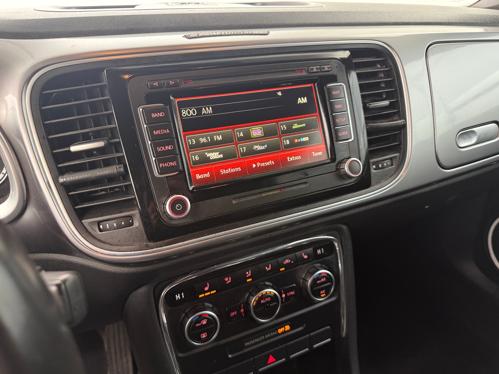 Thumbnail: 2014 Volkswagen Beetle - 2