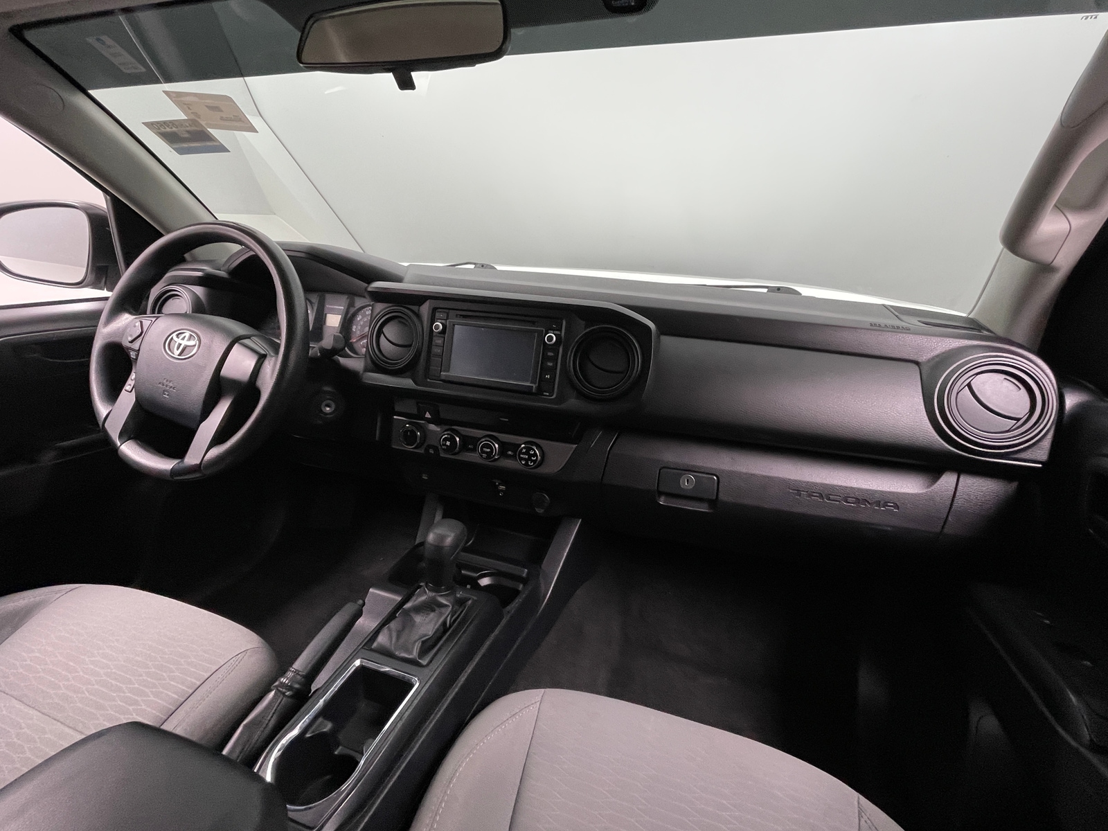 Thumbnail: 2017 Toyota Tacoma - 3