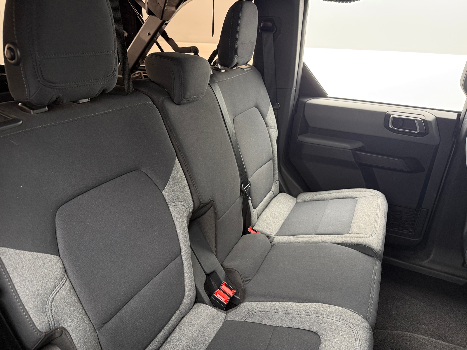 Thumbnail: 2021 Ford Bronco - 6