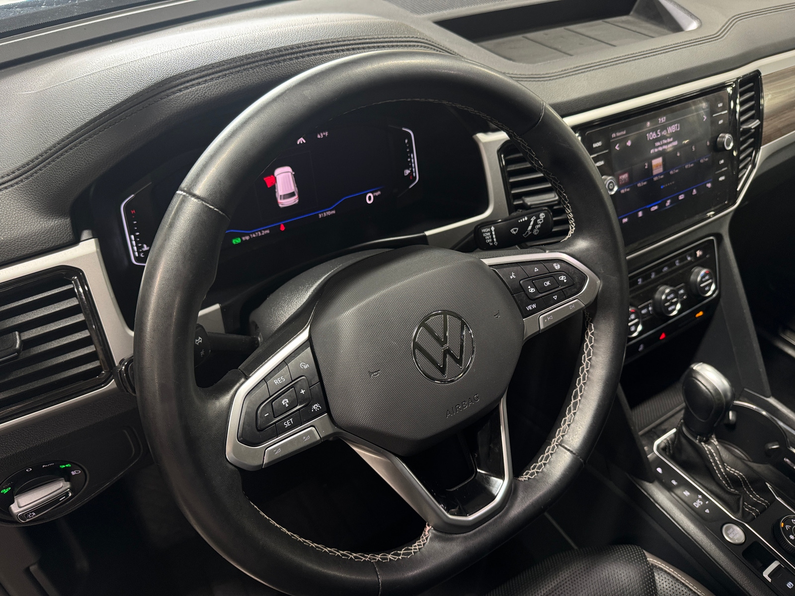 Thumbnail: 2021 Volkswagen Atlas - 4