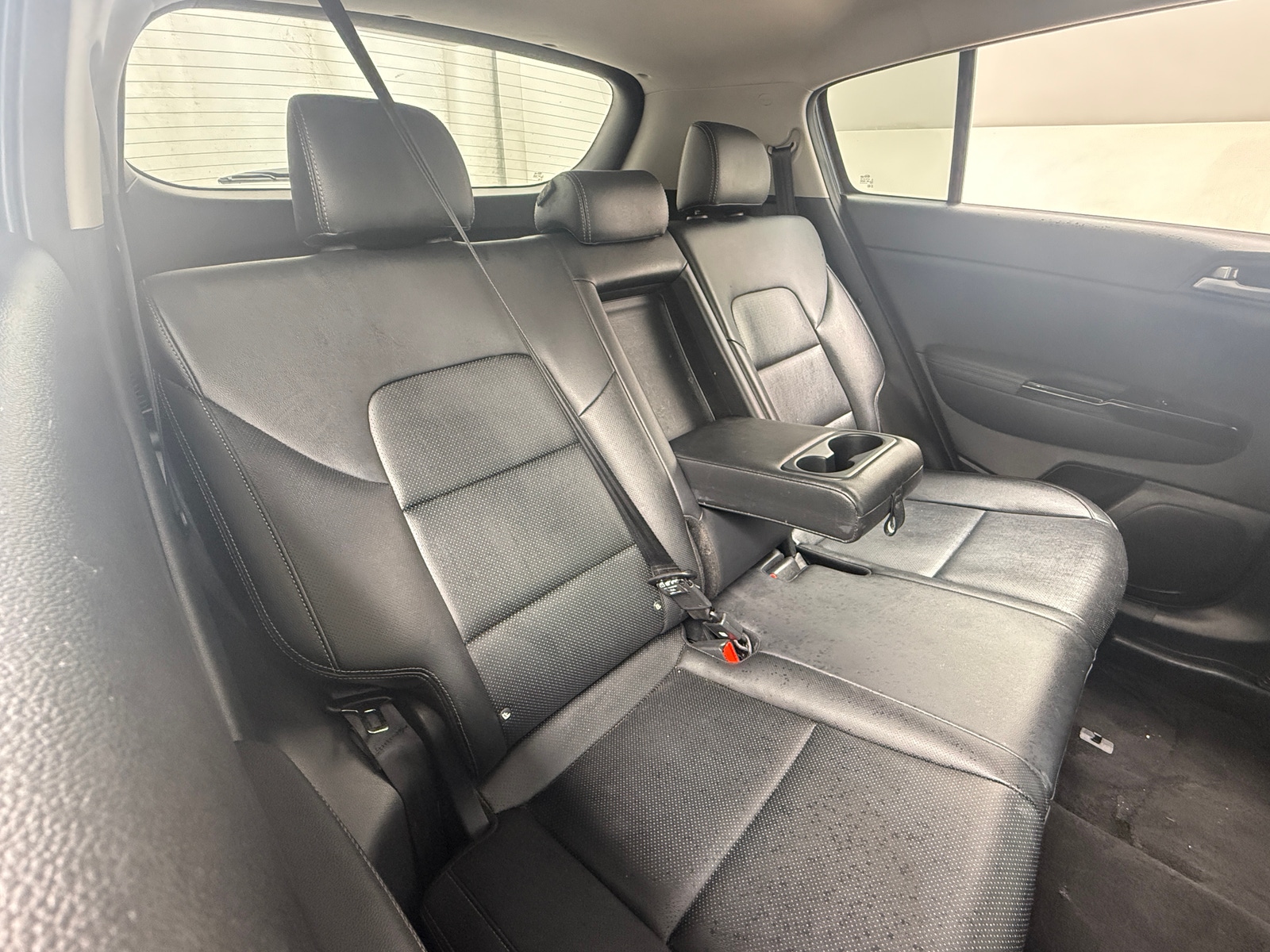 Thumbnail: 2022 Kia Sportage - 5