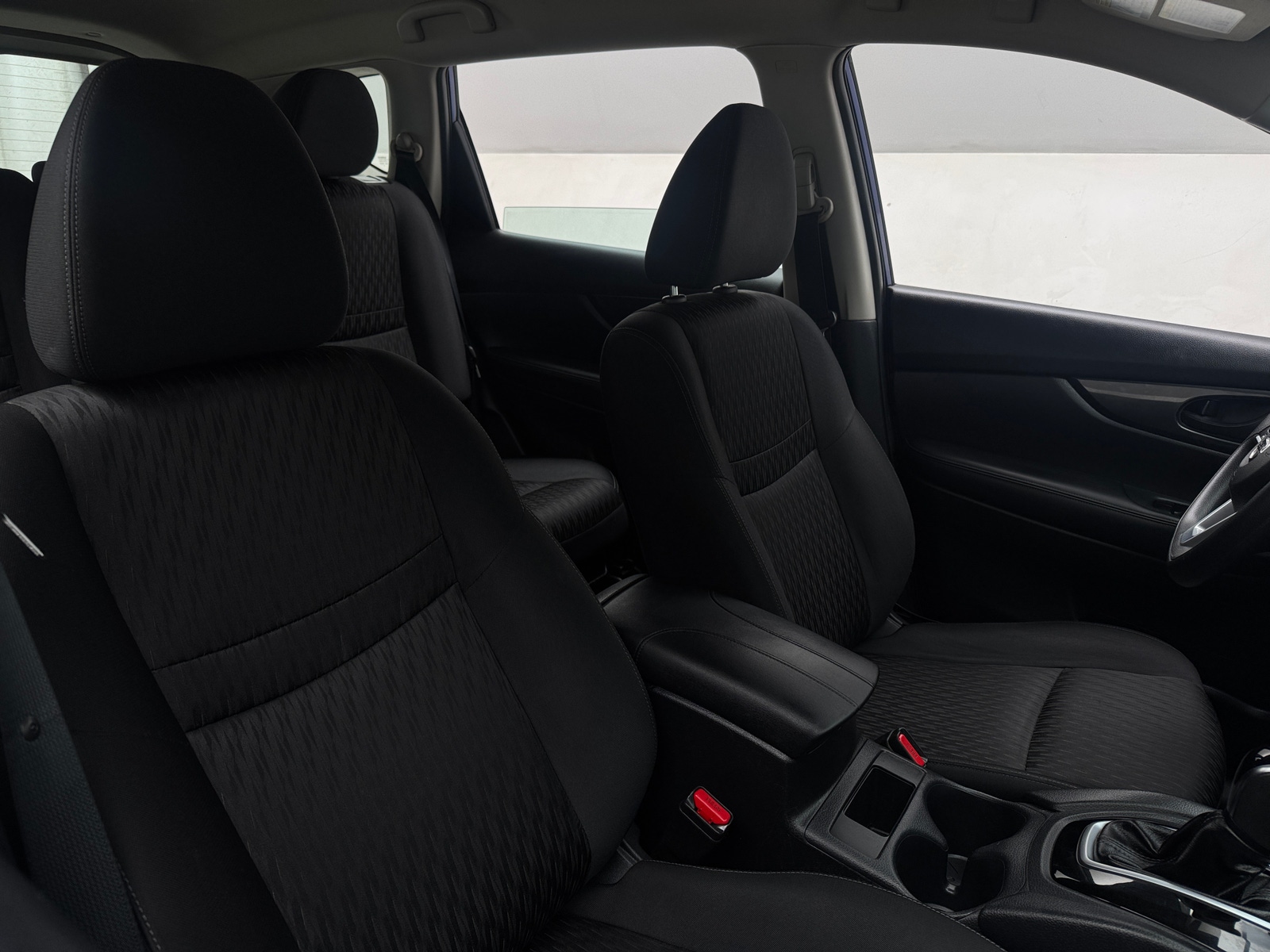 Thumbnail: 2019 Nissan Rogue - 2