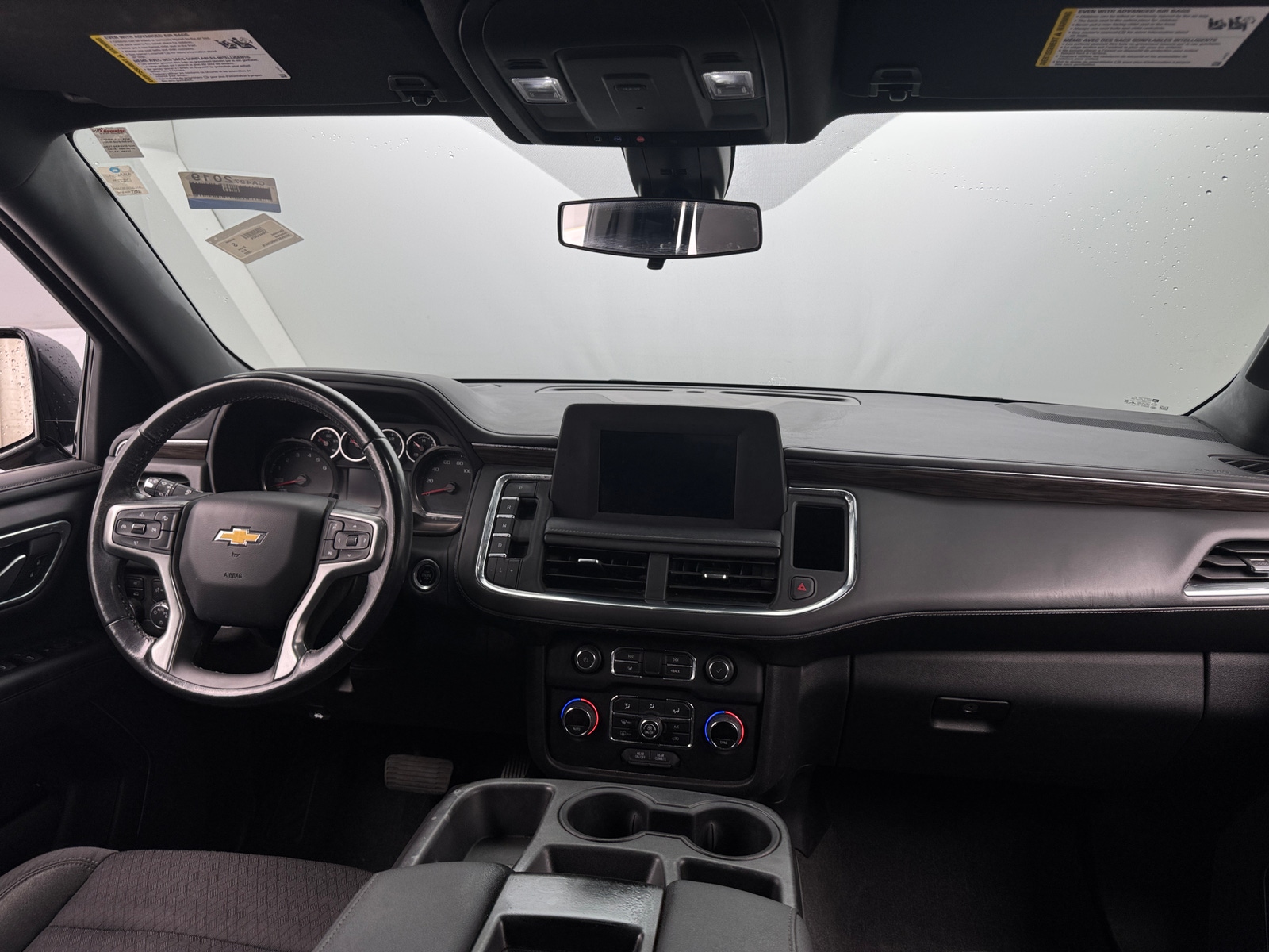 Thumbnail: 2022 Chevrolet Suburban - 3