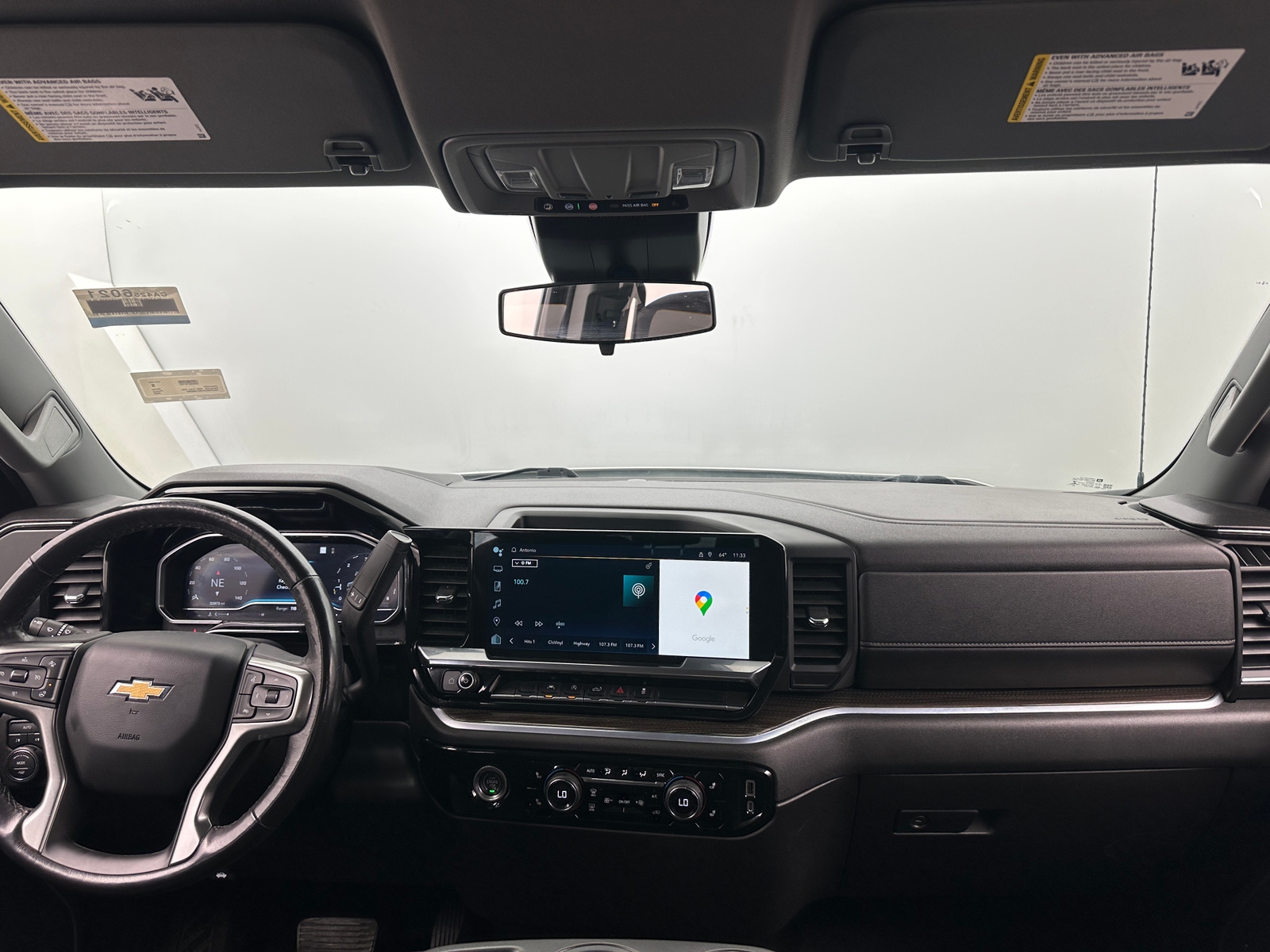 Thumbnail: 2022 Chevrolet Silverado 1500 - 3