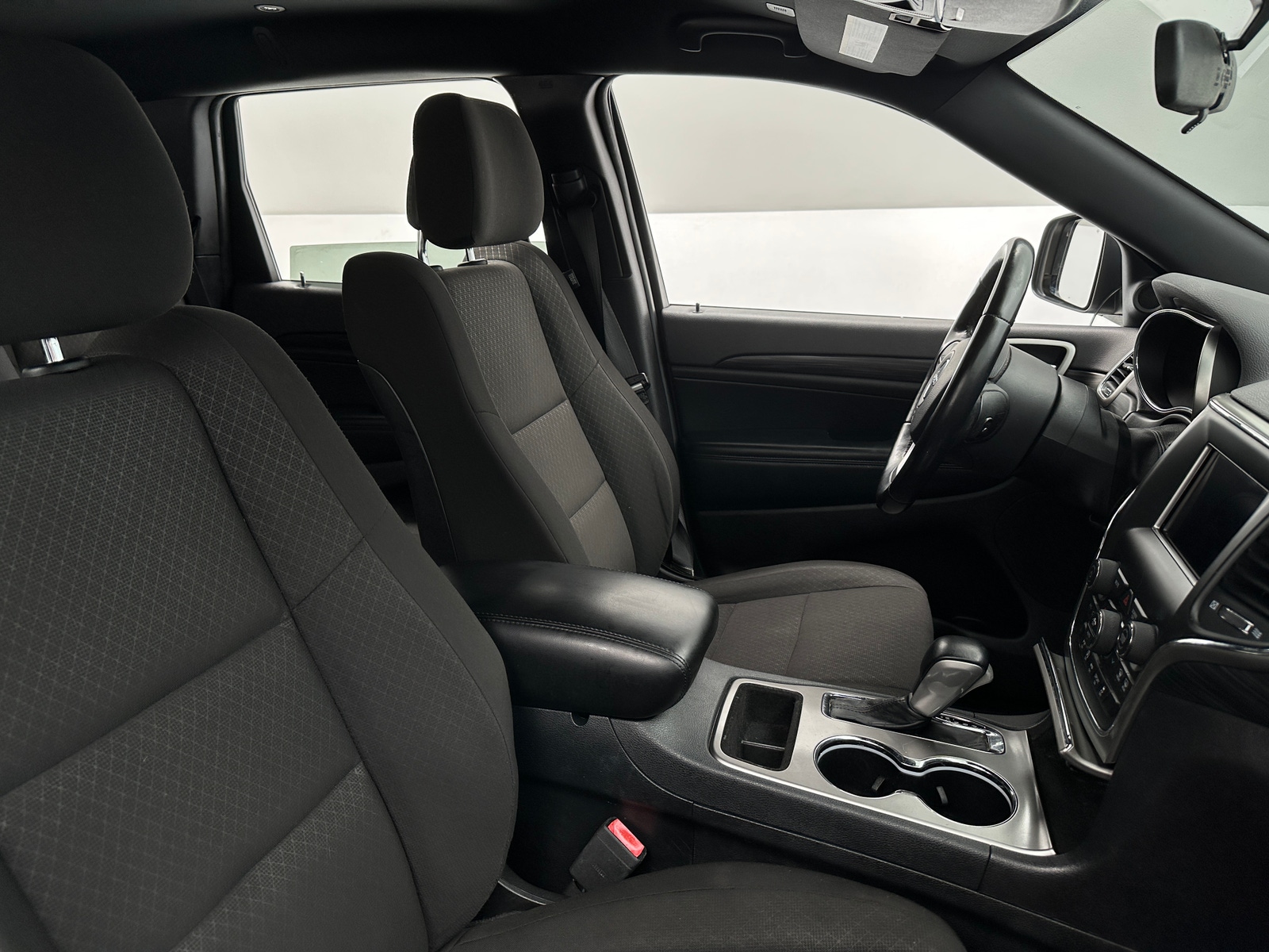 Thumbnail: 2020 Jeep Grand Cherokee - 2