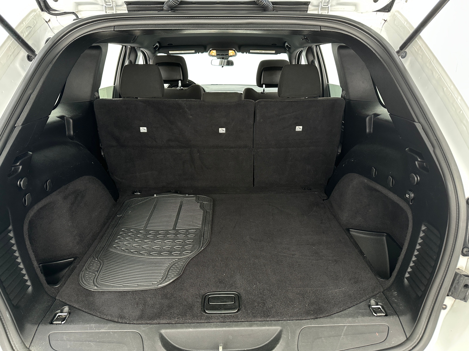 Thumbnail: 2020 Jeep Grand Cherokee - 7