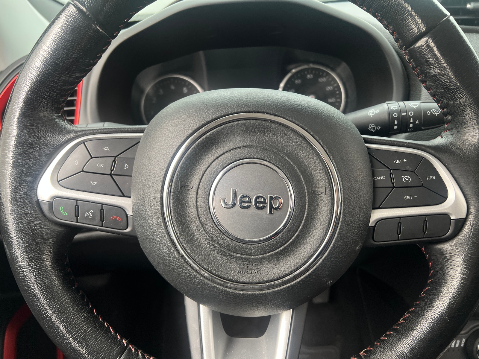 Thumbnail: 2018 Jeep Renegade - 5