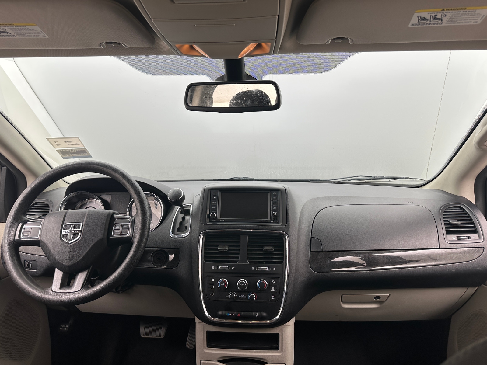 Thumbnail: 2020 Dodge Grand Caravan - 3