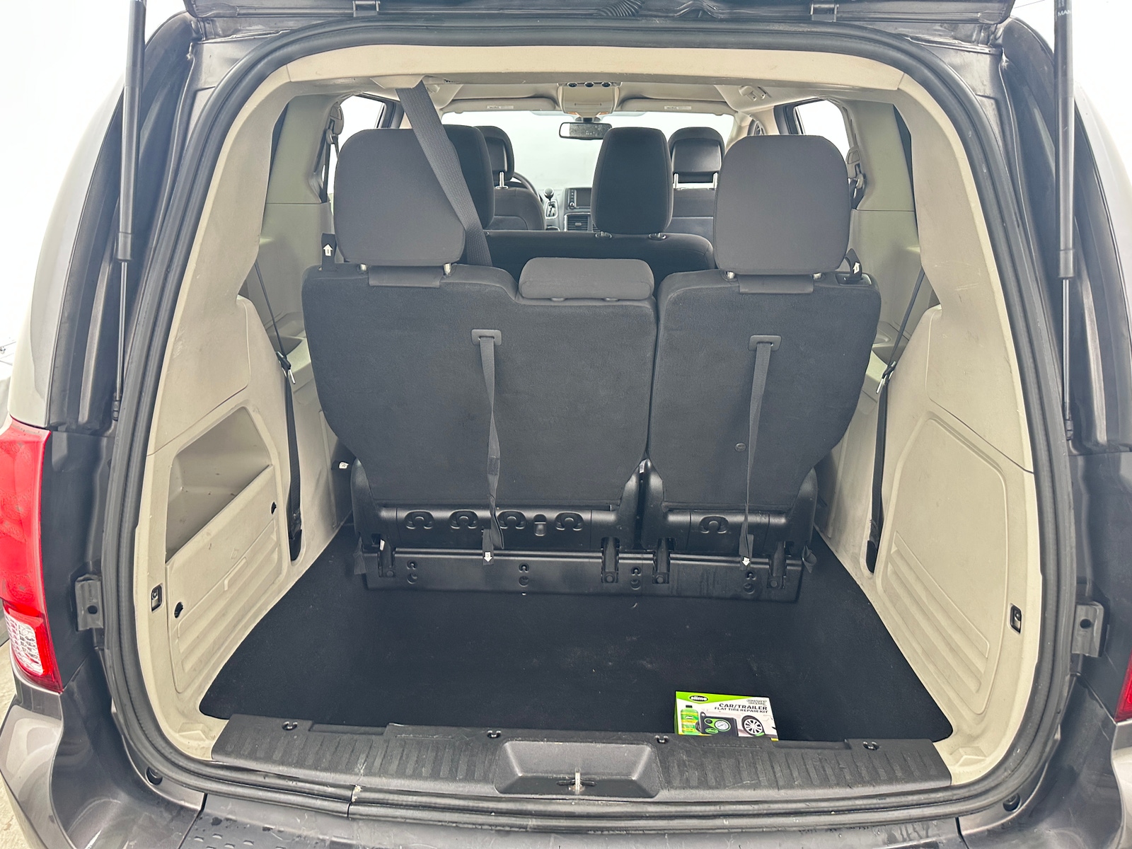 Thumbnail: 2020 Dodge Grand Caravan - 7